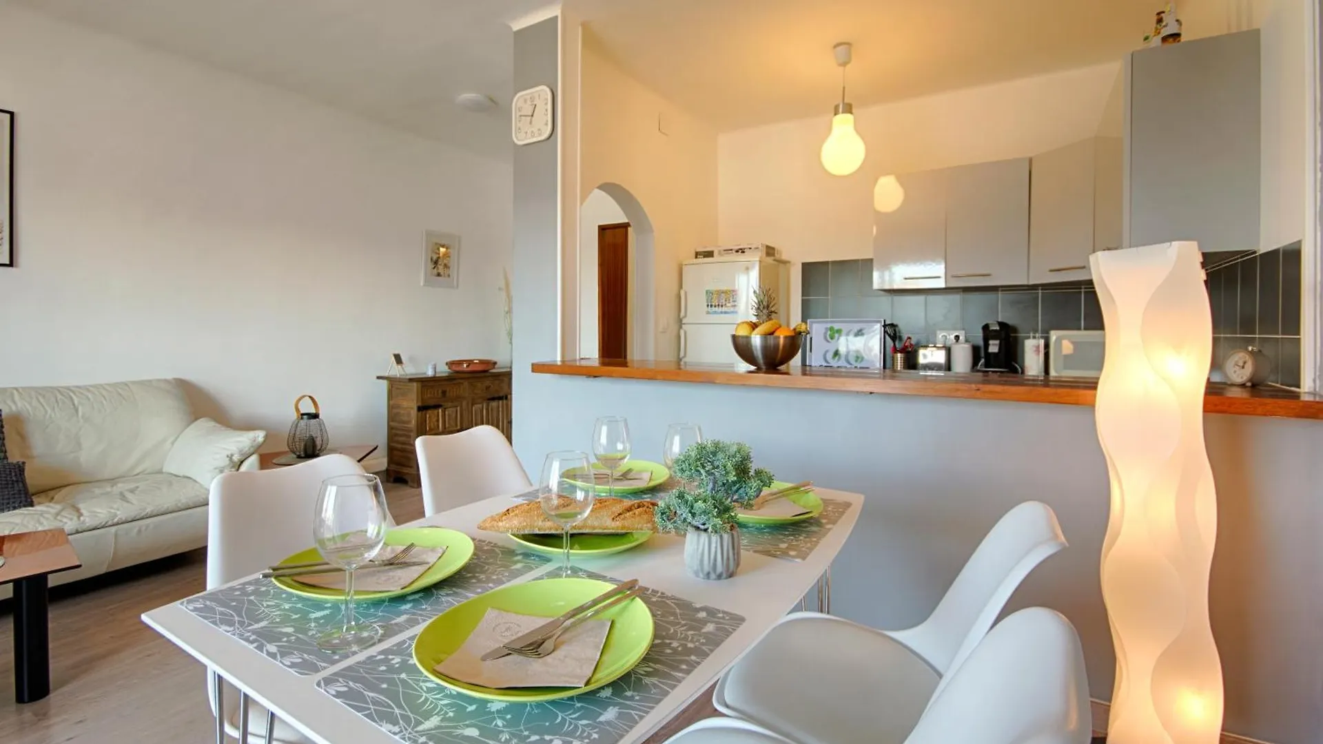 Apartment Empuriabrava Am Kanal